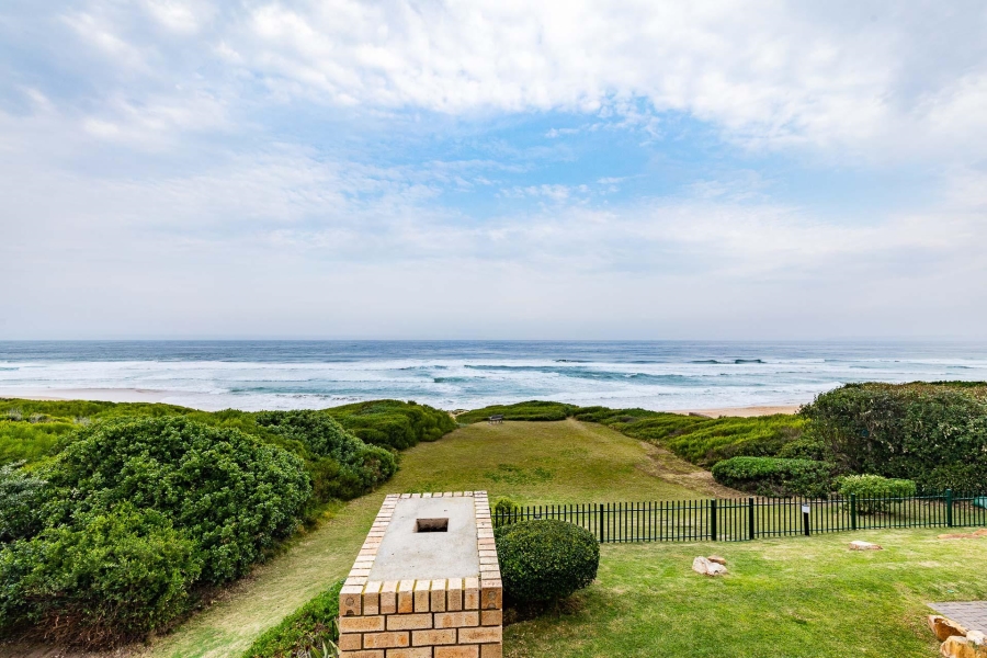 6 Bedroom Property for Sale in Outeniqua Strand Western Cape